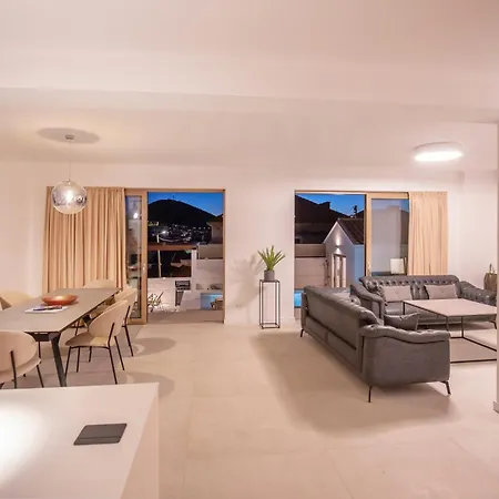 Brand New Villa Carmelita Exclusive With Free Smart Car Dubrovnik Exterior photo
